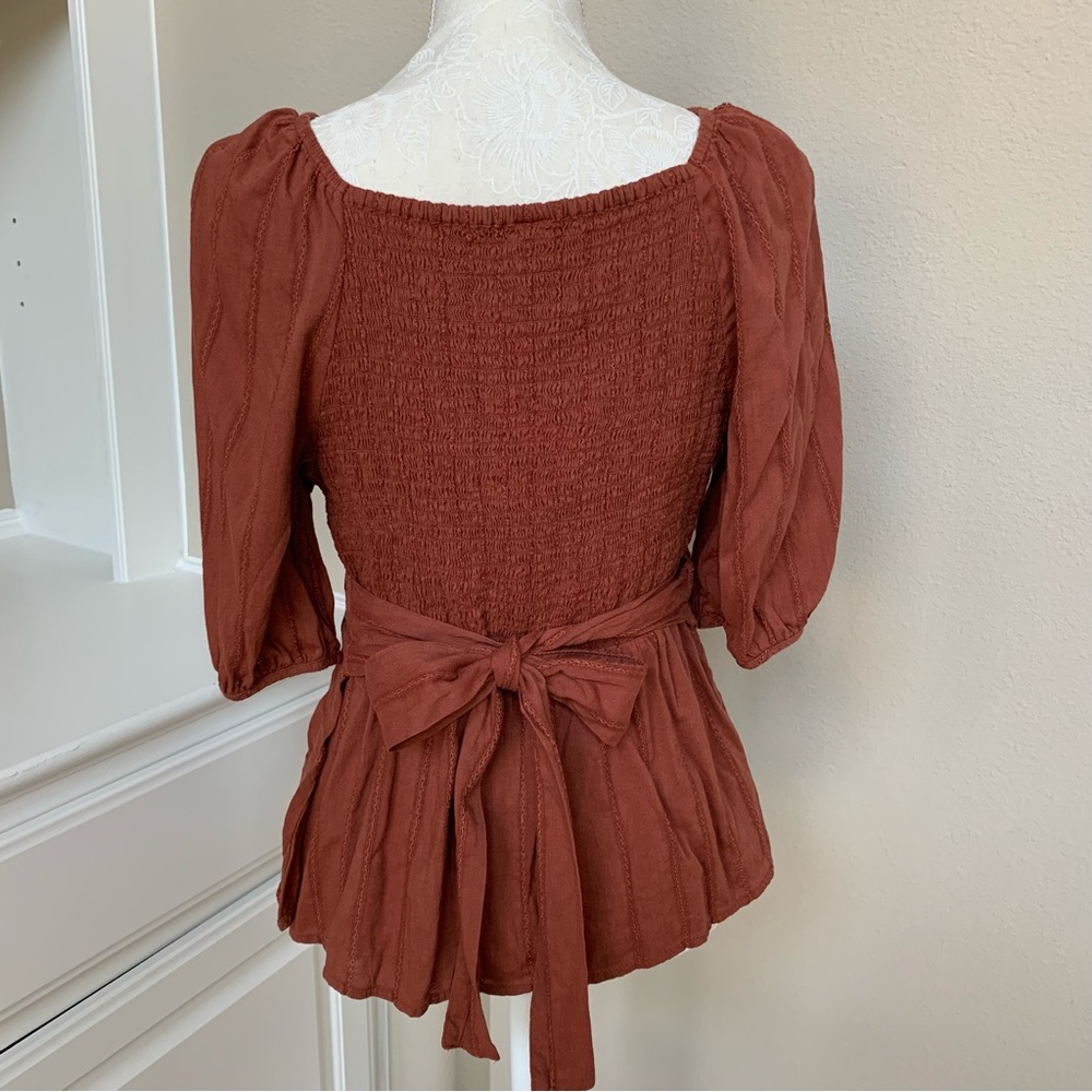 Old Navy Transitional Cotton Wrap-Style Top Size Medium - Picture 2 of 9